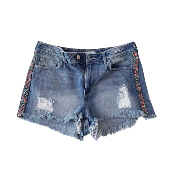 H&M Coachella High Waisted Boho Jean Shorts - Picture 1 of 9